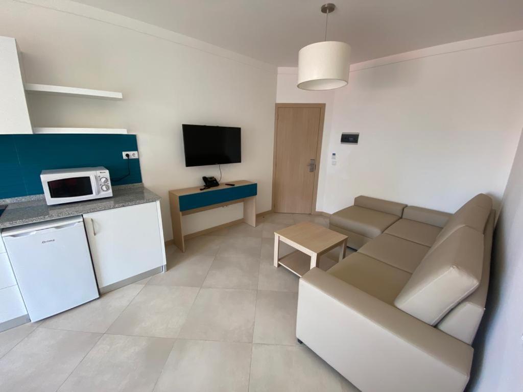 Aparthotel Nhaterra Santa Maria Zewnętrze zdjęcie